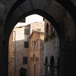 Mittelalterliches Dorf San Gimignano in der Toskana